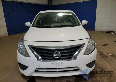 2018 Nissan Versa S из США, поврежденный, VIN 3N1CN7AP6JL872807